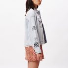 b38fcf9150f844bb0cd150b015df8eff.jpg